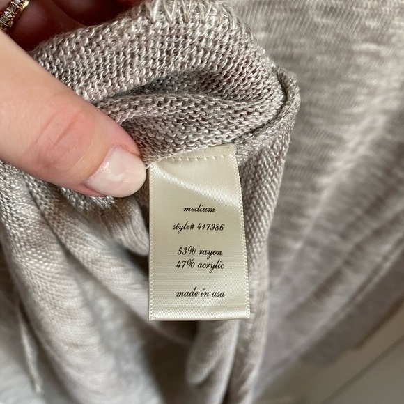 Miami Heathered Grey Criss Cross Flowy Split Hem Sweater Top - Picture 6 of 6